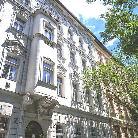 White Rose Apartment Budapest Bagian luar foto